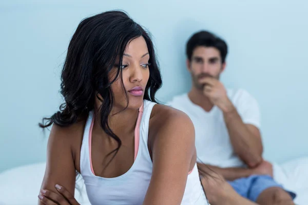 Upset couple ignoring each other — Stock Photo, Image