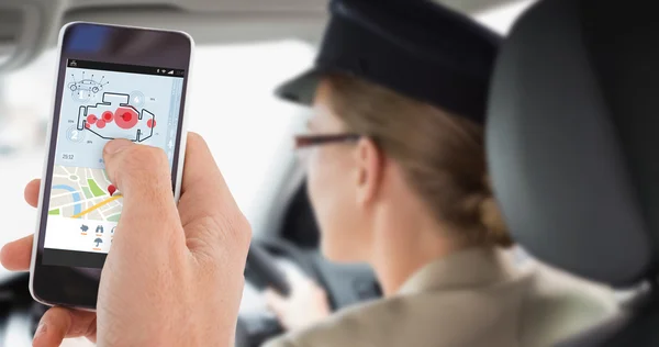 Composietbeeld van bijgesneden hand van man met mobiele telefoon — Stockfoto