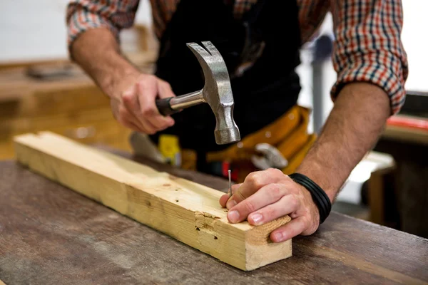 Werkzeuge und Geräte für die Tischlerei — Stockfoto