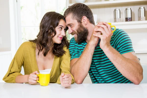 夫妇俩喝咖啡 — 图库照片