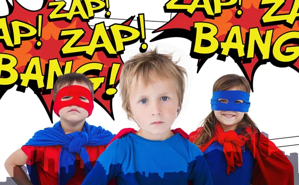 Děti oblečené jako superman — Stock fotografie