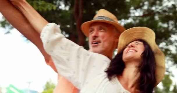 Smiling couple dancing together — Stock Video