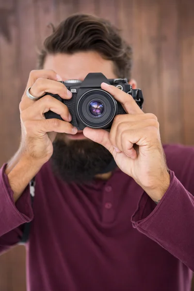 Hipster hombre tomando foto — Foto de Stock