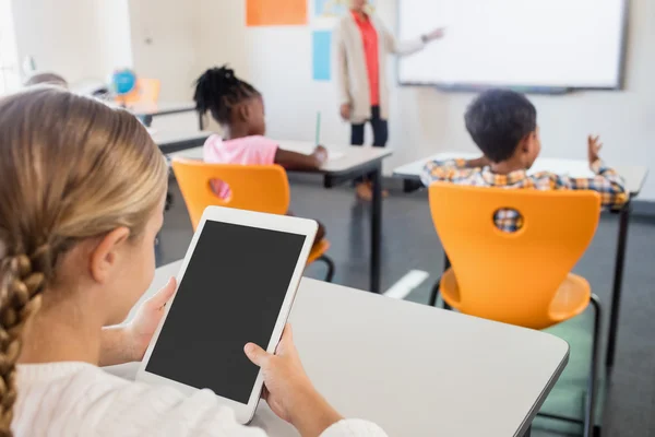 Gericht op kleine kinderen — Stockfoto