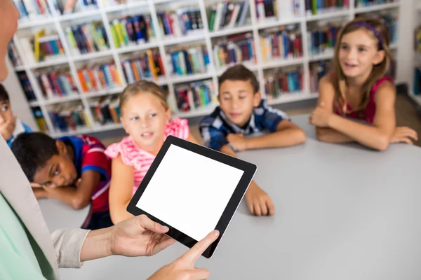 Close up view of a tablet hold by a teacher — Stock Photo, Image