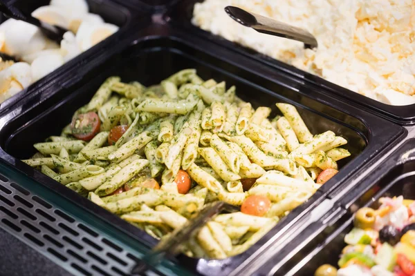 Focus on healthy pasta salad — Stock Photo, Image