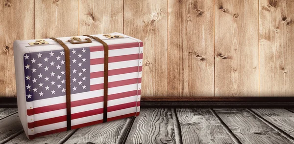 Imagen compuesta de bandera americana en una maleta — Foto de Stock