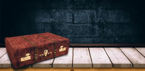 Composietbeeld van houten koffer — Stockfoto