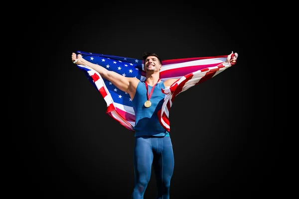 Вид спереди на американского спортсмена — стоковое фото