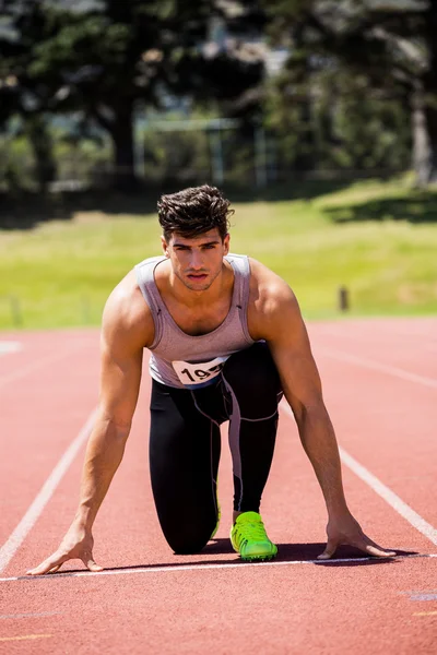 Atleten er klar til at løbe - Stock-foto