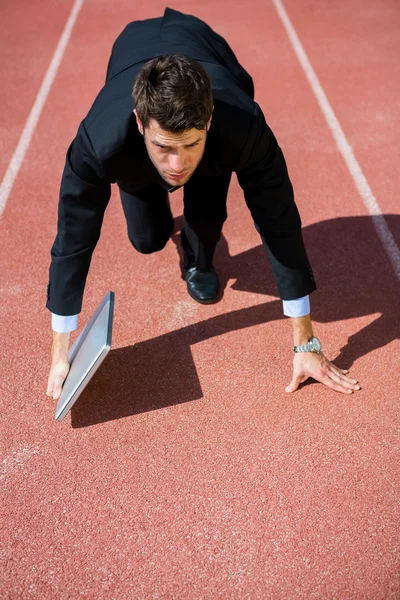 Uomo d'affari pronto a correre — Foto Stock