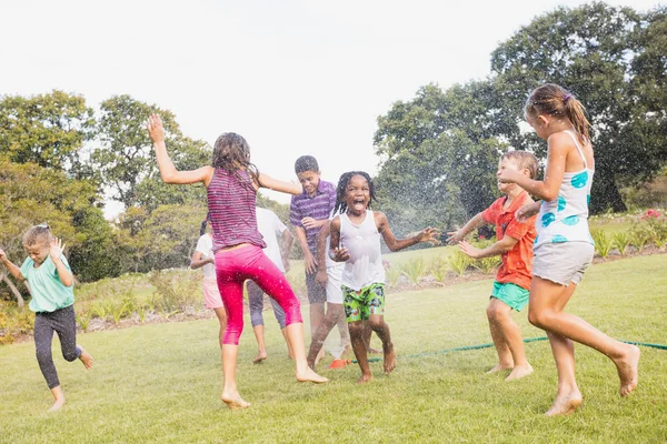 Kids playing together — Stock Photo, Image