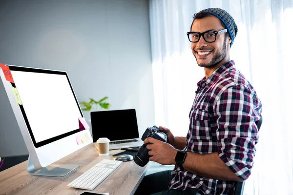 Attractive hipster smiling — Stock Photo, Image