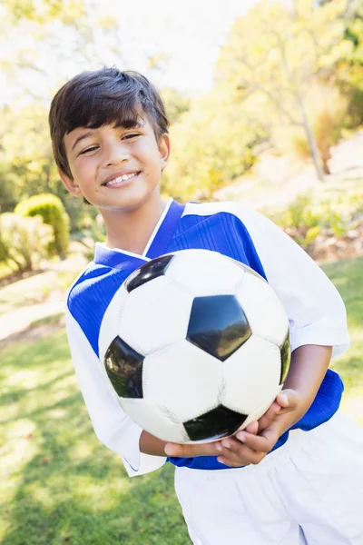 Ragazzo in possesso di palloncino — Foto Stock