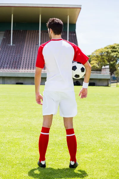 Voetbal-speler met bal — Stockfoto