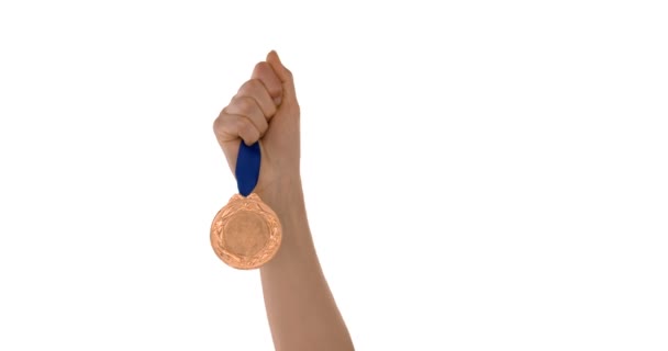 Hender som kaster medalje – stockvideo