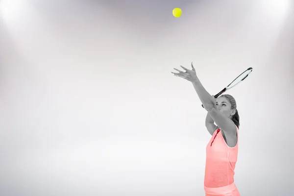 Idrettsutøver som holder en tennisracket – stockfoto