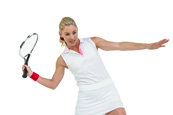 Athlète jouant au tennis avec une raquette — Photo