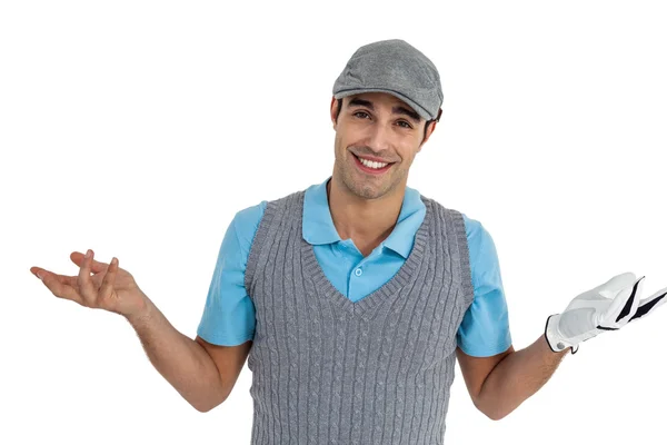 Selbstbewusster Golfspieler posiert auf weißem Hintergrund — Stockfoto