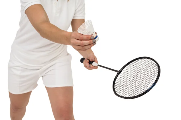 Vrouwelijke atleet houdt een badminton racket — Stockfoto