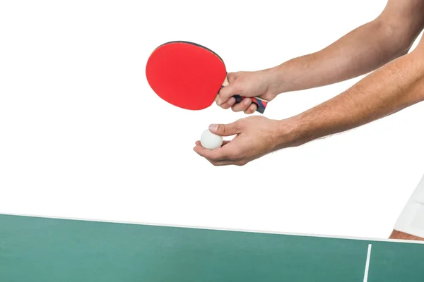 Atleta masculino jugando tenis de mesa — Foto de Stock