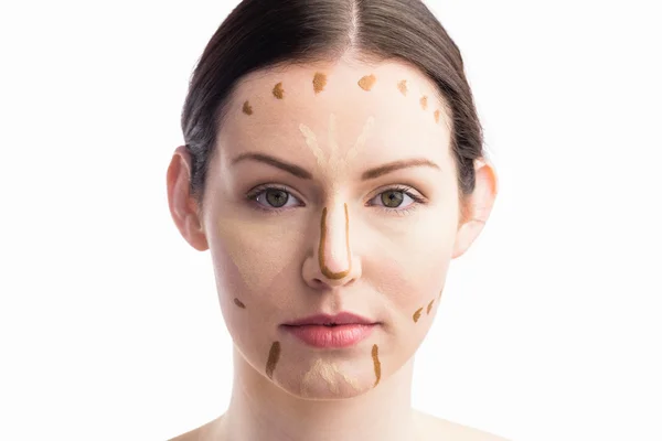 Femme avec maquillage contouring — Photo