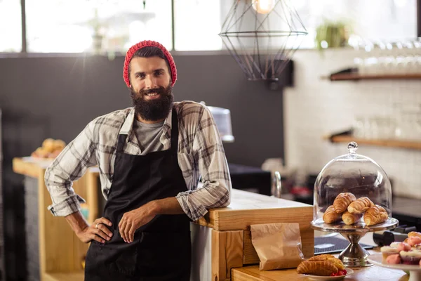 Hipster santai di toko — Stok Foto