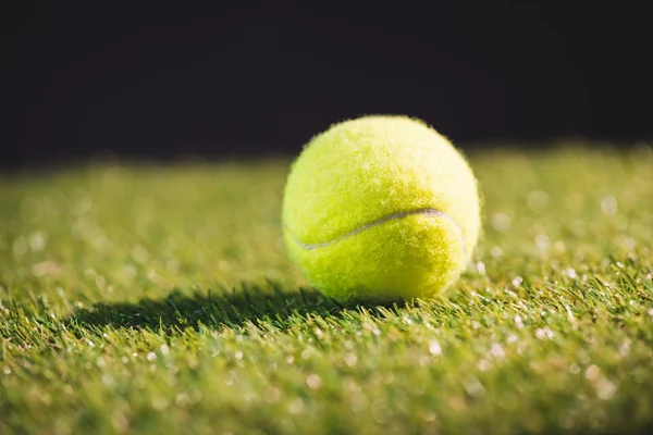 테니스 공의 클로즈업 — 스톡 사진