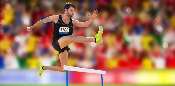 Man tränar hoppning — Stockfoto