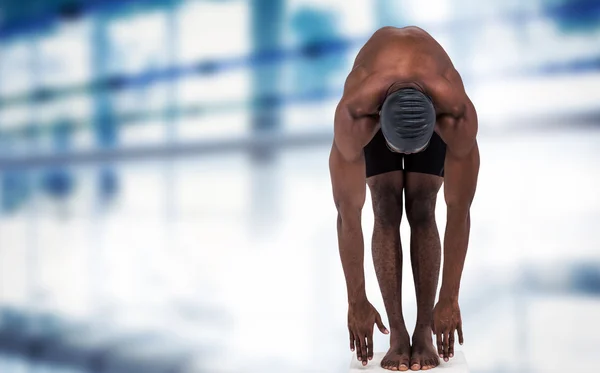 Nuotatore pronto ad immergersi — Foto Stock