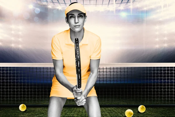 Atleta esperando bola de tênis — Fotografia de Stock