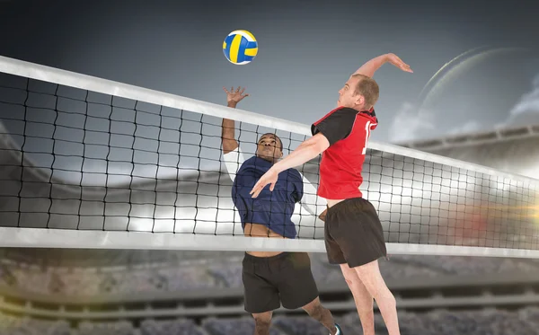 Sportifs jouant au volley-ball — Photo