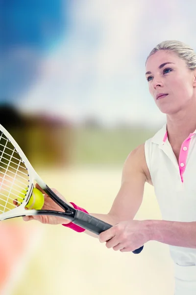 Athlete playing tennis — Stock Photo, Image