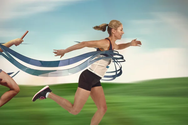 Female athlete running — Stock Photo, Image