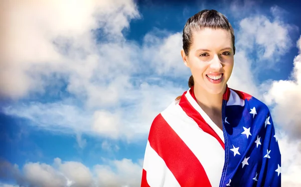 Deportista americana sonriendo — Foto de Stock