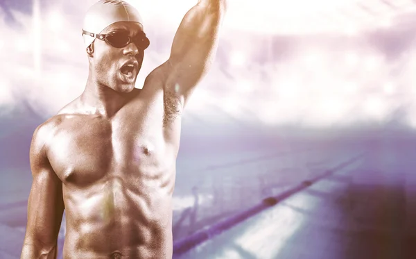 Sammansatt bild av simmare poserar efter seger — Stockfoto