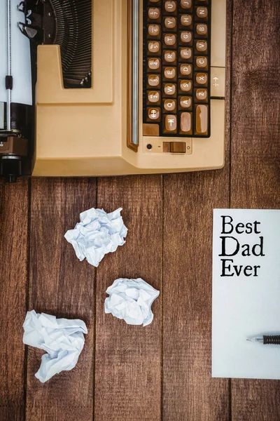 Καλύτερη μπαμπά ποτέ γραμμένο σε χαρτί — Φωτογραφία Αρχείου
