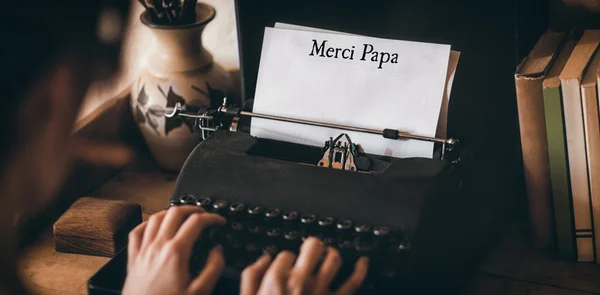 Merci papa escrito en papel — Foto de Stock