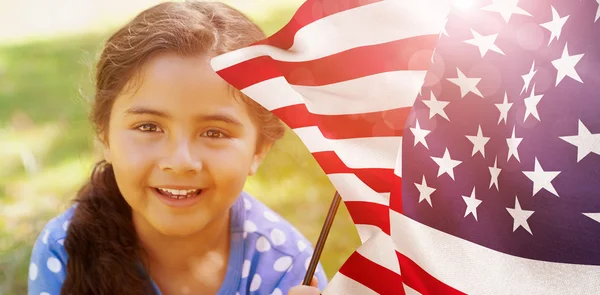 Flicka med amerikanska flaggan — Stockfoto