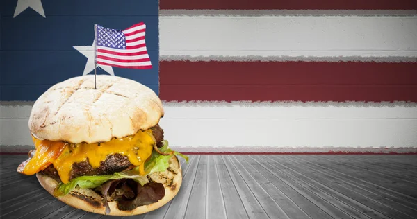 Immagine composita di focus su hamburger — Foto Stock