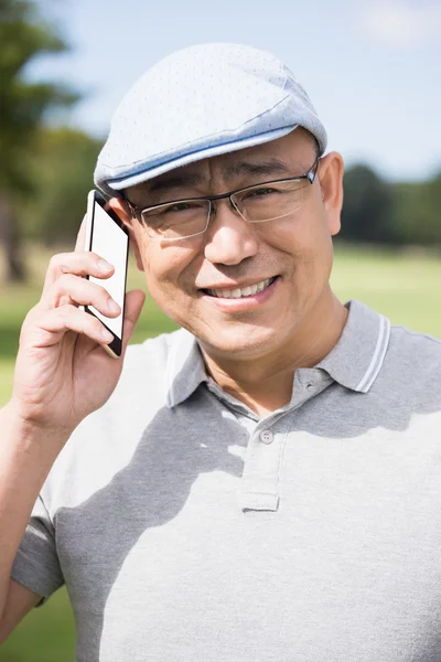 Golfista sorridente e chiamante — Foto Stock