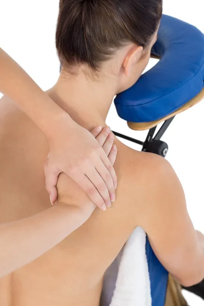 Naked woman receiving back massage — Stock Photo, Image