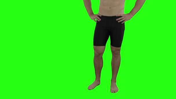 Swimmer greeting his public — Stock Video