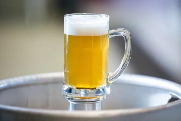 Close-up van pint bier — Stockfoto