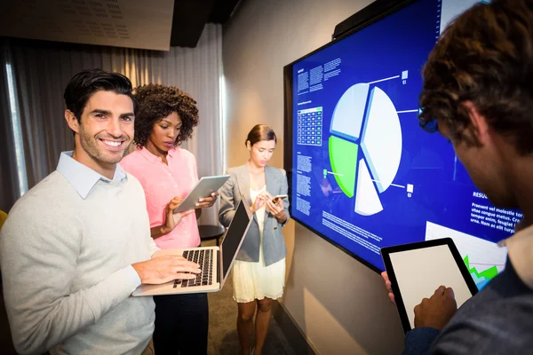 Business people working in the conference room — Stock Photo, Image