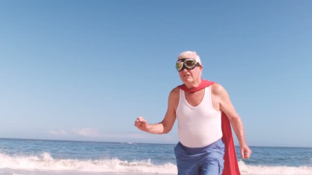 Elderly man like a superhero — Stock Video