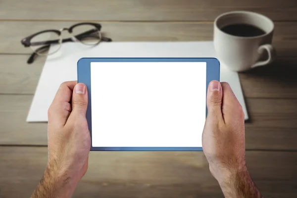 Person anläggning tablet — Stockfoto