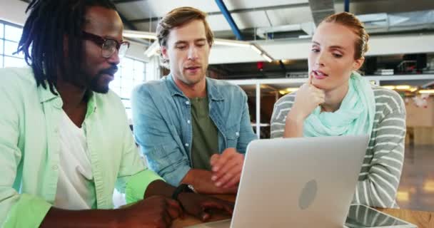 Colleagues interacting with each other — Stock Video