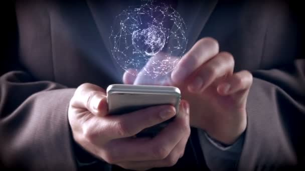 Hand aanraken van de telefoon met virtuele interface — Stockvideo