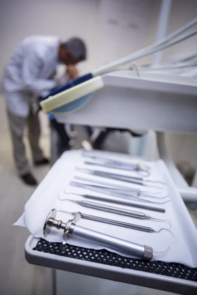 Close-up de ferramenta odontológica — Fotografia de Stock